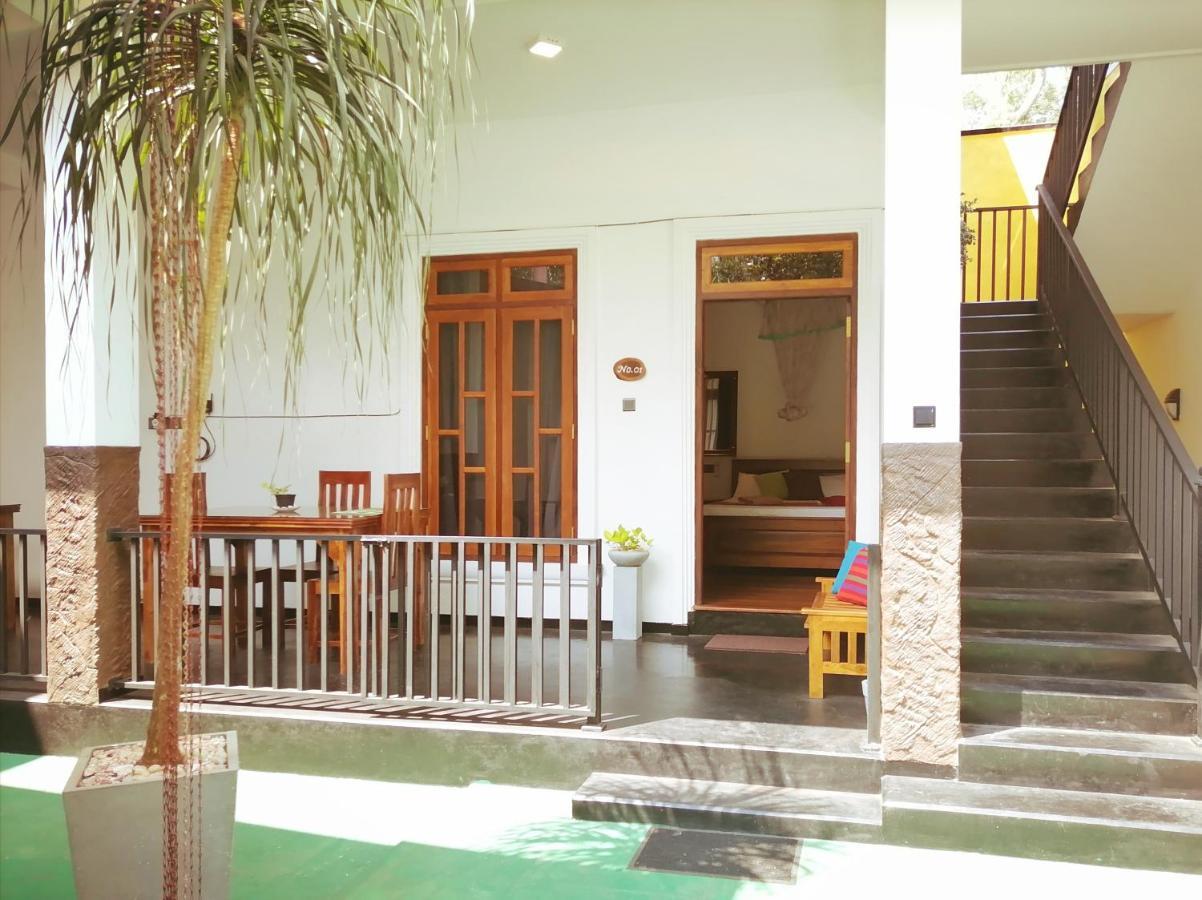 Ceylonima Home Stay อนุราธปุระ ภายนอก รูปภาพ