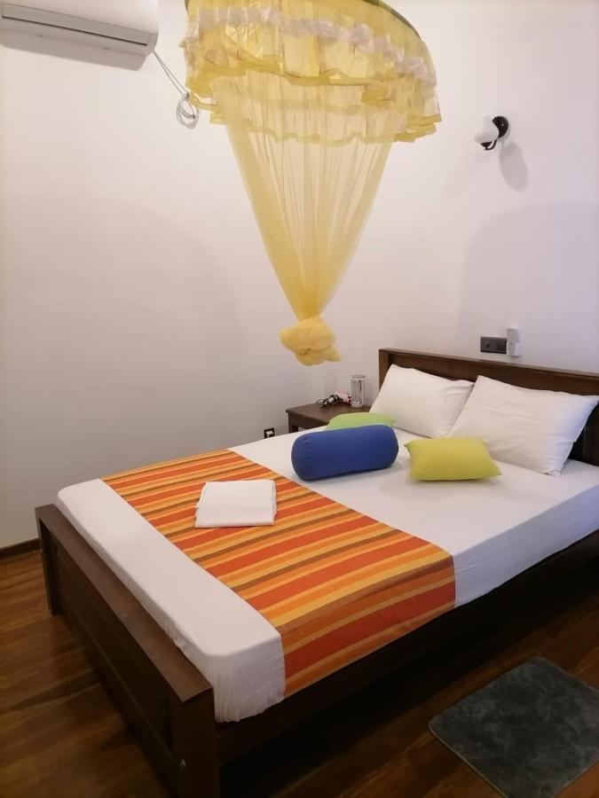 Ceylonima Home Stay อนุราธปุระ ภายนอก รูปภาพ